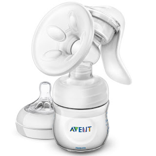 Ручной молокоотсос с бутылочкой Philips Natural Avent за 3 764 руб.