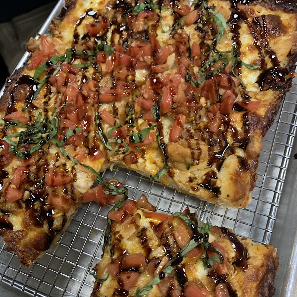 Spirit of Detroit GF pizza, 01/2024