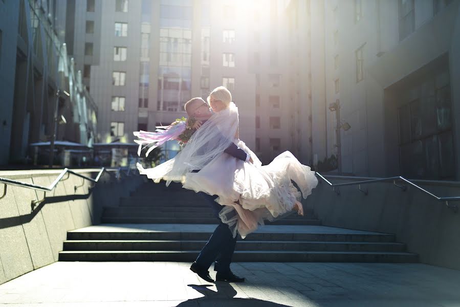 Fotógrafo de casamento Kirill Lopatko (lo-kyr). Foto de 8 de agosto 2018