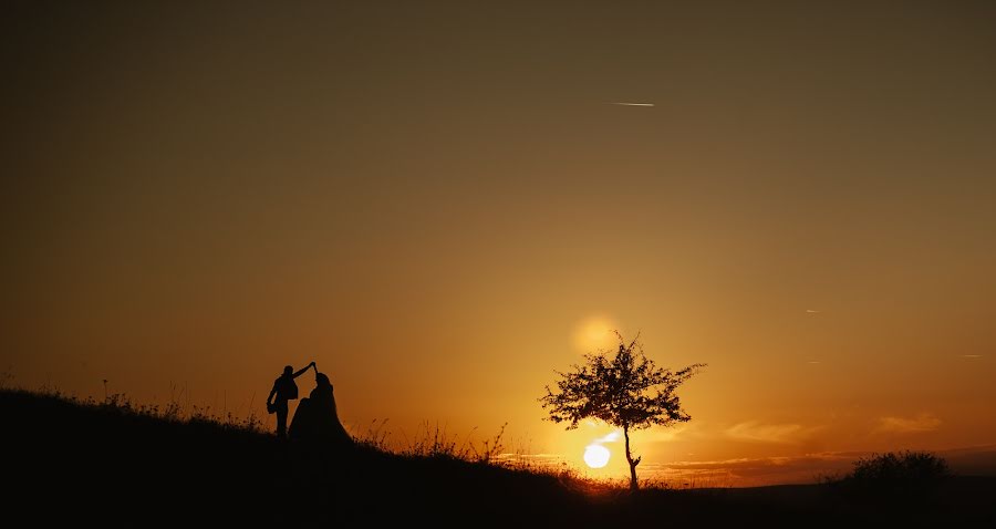 Fotógrafo de bodas Kovacs Levente (klpictures). Foto del 16 de noviembre 2022