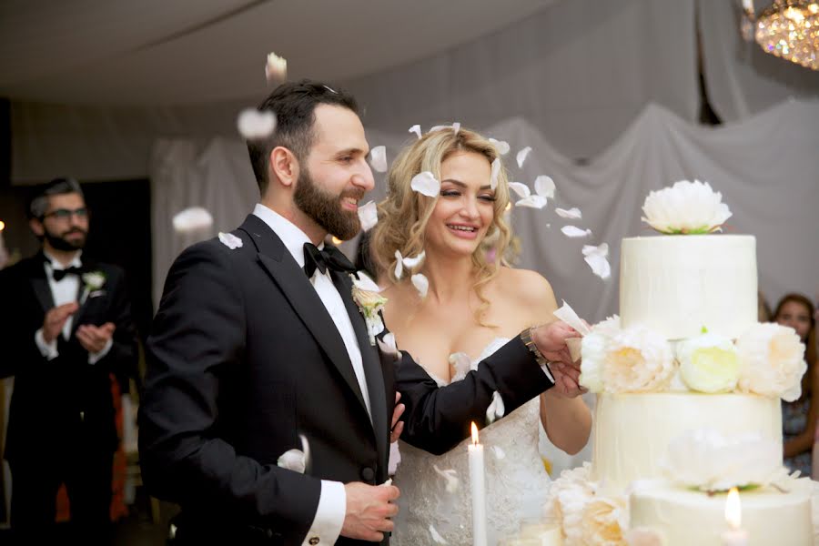 Fotógrafo de bodas Azita Ziaei (azitaziaei). Foto del 10 de mayo 2019