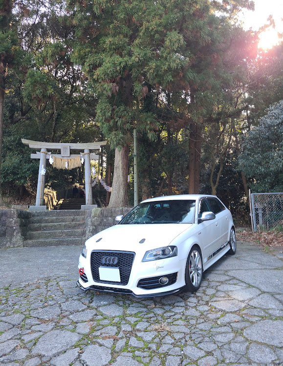 S3 スポーツバックのあけましておめでとうございます・今年もよろしくお願いします・初詣に関するカスタム事例の投稿画像3枚目