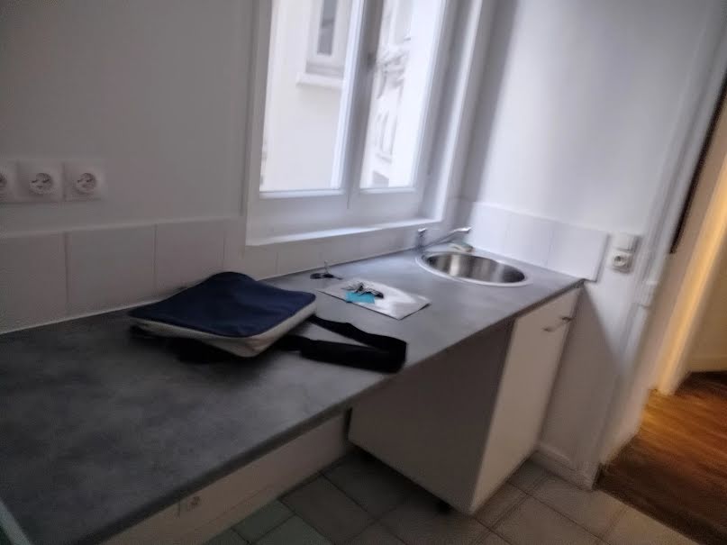 Appartement a louer paris-18e-arrondissement - 2 pièce(s) - 42 m2 - Surfyn