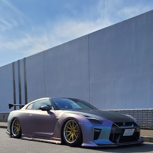 NISSAN GT-R R35