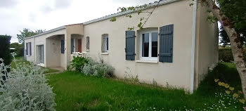 maison à Saint-Sulpice-de-Royan (17)