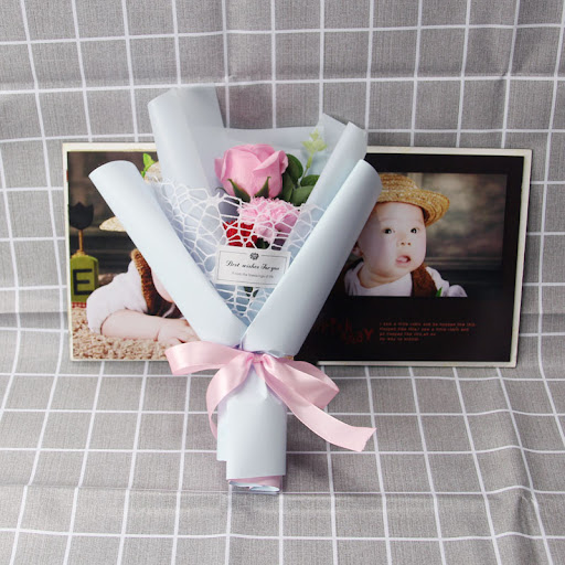 Title 5, Carnation Rose Bouquet Creative Valentines Day...