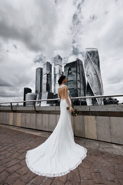 Wedding photographer Nataliya Samorodova (samorodova). Photo of 10 January 2018