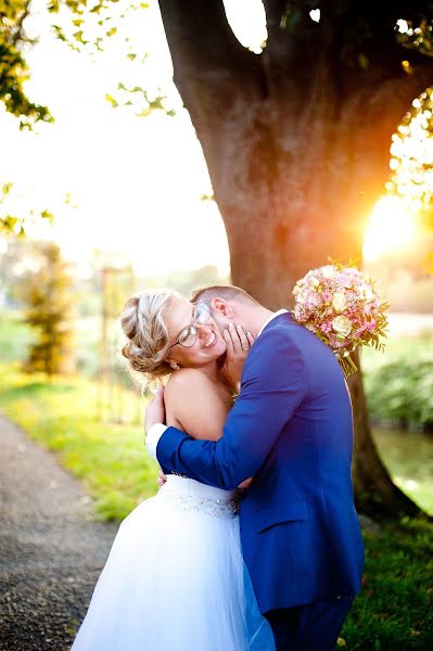 Wedding photographer Zuzana Navojova (navojova). Photo of 16 April 2019