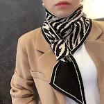 ZC2306 Black And White