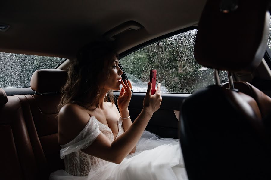 Wedding photographer Yulya Litvinova (youli). Photo of 14 November 2019