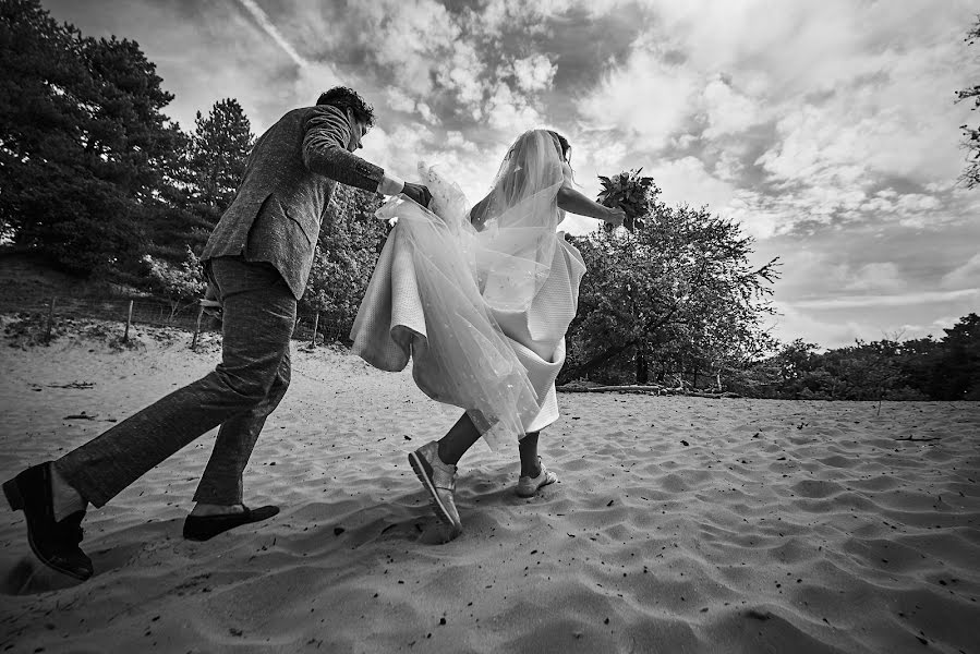 Fotografo di matrimoni Bart Rondeel (bartrondeel). Foto del 31 ottobre 2019