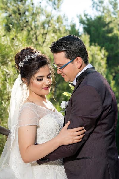 Fotógrafo de casamento Yasin Kiratli (kiratliyasin). Foto de 28 de outubro 2017