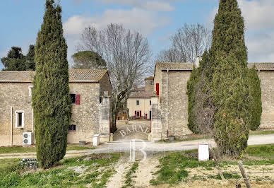 Vineyard with pool and outbuildings 5