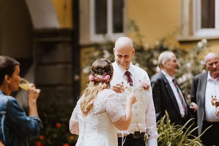 Fotógrafo de casamento Felix Fejfar (gluecksmomente). Foto de 12 de agosto 2023