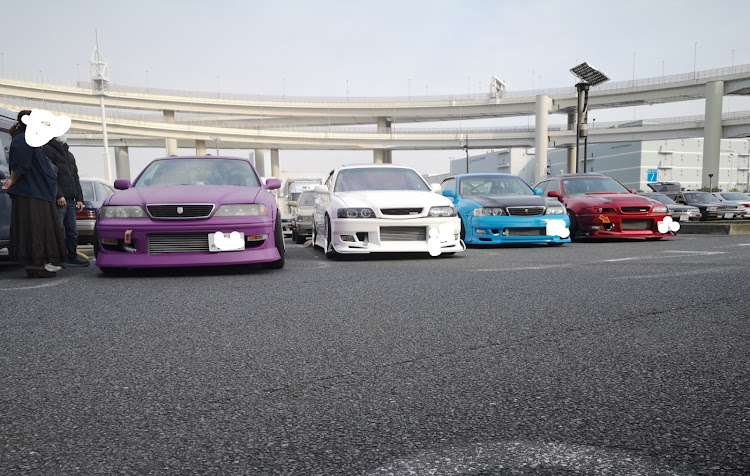 なつさんが投稿した1jミーティング・マーク2 jzx100・チェイサーJZX100・楽しいヽ(・∀・)ノ💕・息子、テンション上がるに関するカスタム事例の投稿画像1枚目