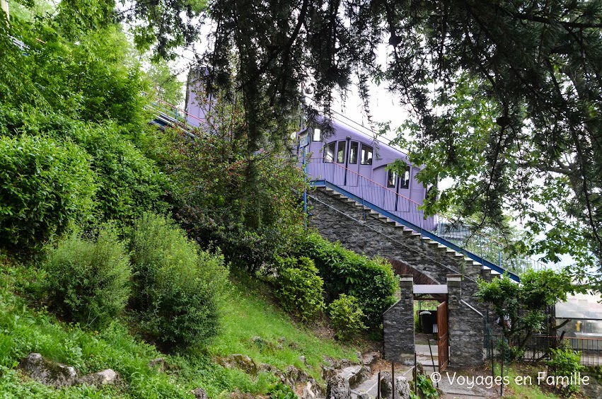 Brunate, Camera con Vista