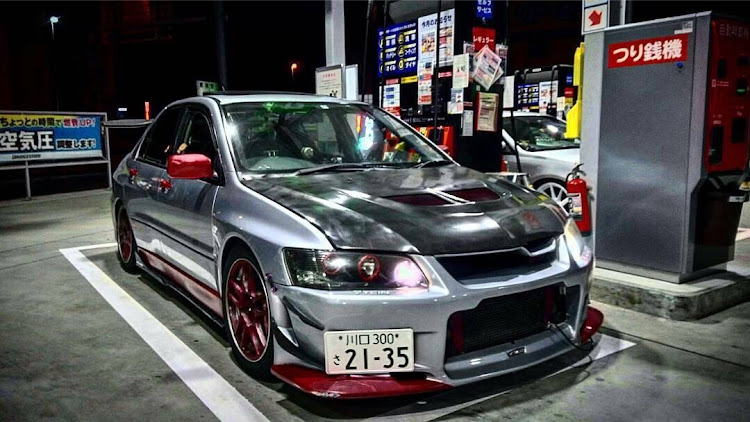 ランサーエボリューションのレッドメモリー・エムズガレージ・ドライブ・エイプリルフールに関するカスタム事例の投稿画像1枚目