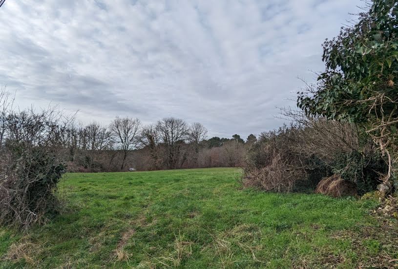  Vente Terrain à bâtir - à Saint-Front-de-Pradoux (24400) 