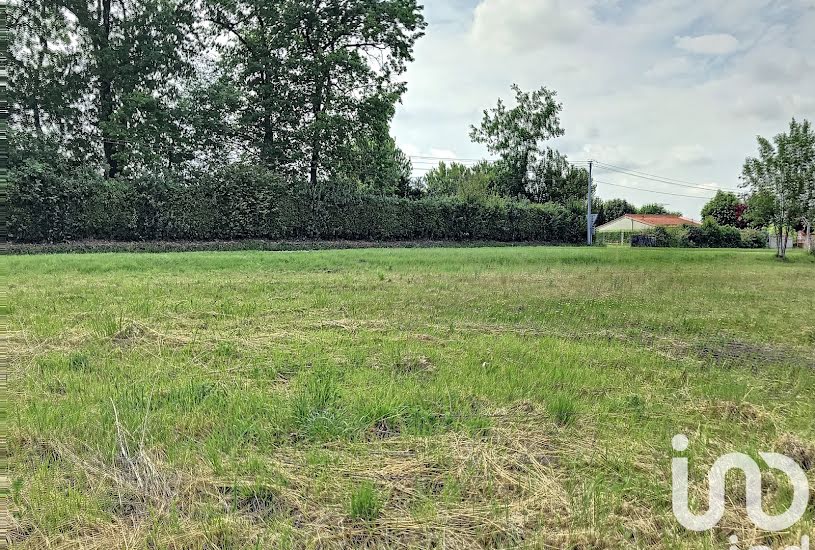  Vente Terrain à bâtir - 2 192m² à Douzat (16290) 