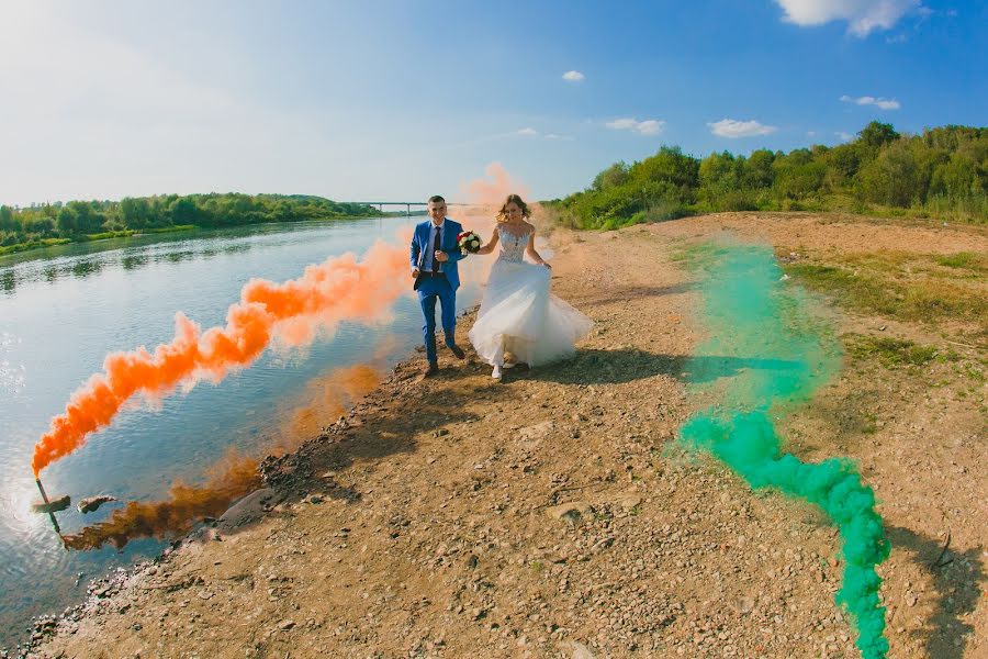 Wedding photographer Gennadiy Chebelyaev (meatbull). Photo of 19 November 2018