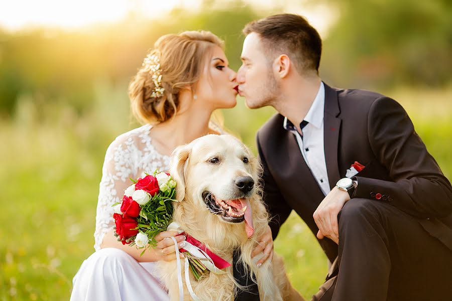 Fotógrafo de bodas Aleksandr Balashov (fotoa). Foto del 19 de septiembre 2017