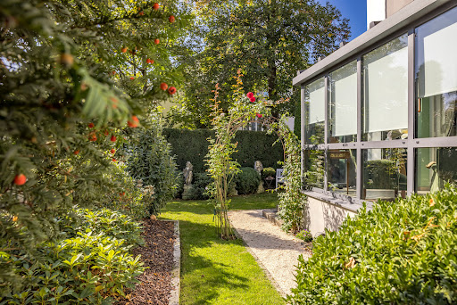 House 1
