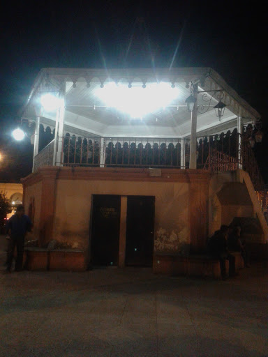 Parque Central De San Juan Sacatepéquez gazebo