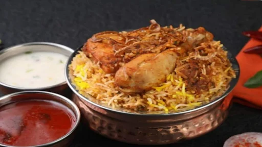 Hyderabadi Chicken Dum Biryani