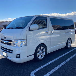 ハイエースバン TRH200V