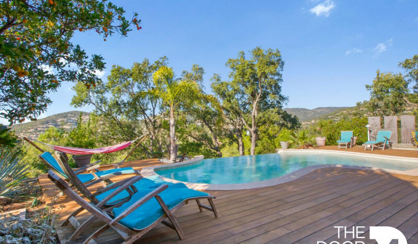 Villa with pool and terrace La Londe-les-Maures