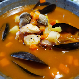 Caldo De Mariscos