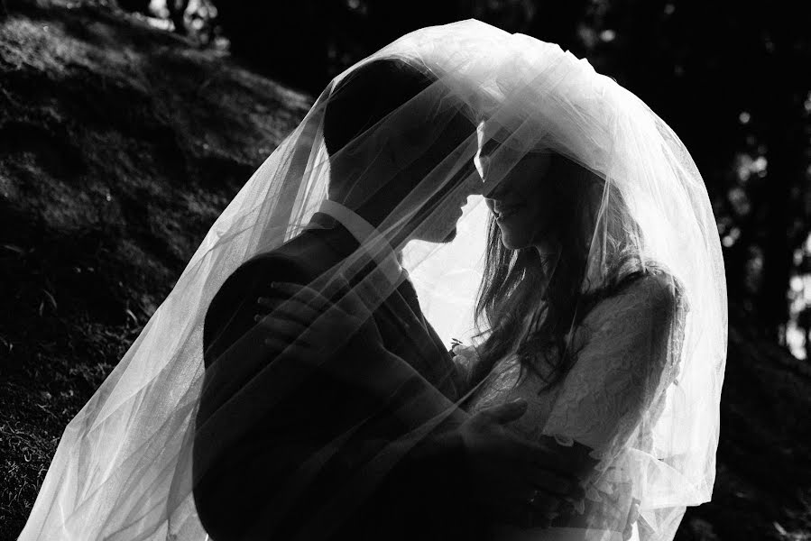 Fotografo di matrimoni Olga Moreira (olgamoreira). Foto del 13 novembre 2016