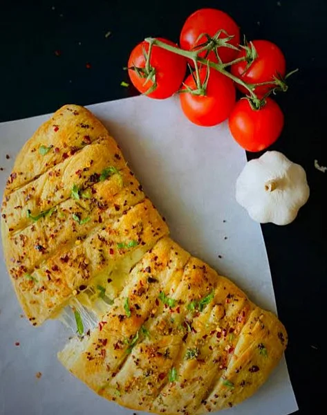 Cheese Burst Garlic Bread