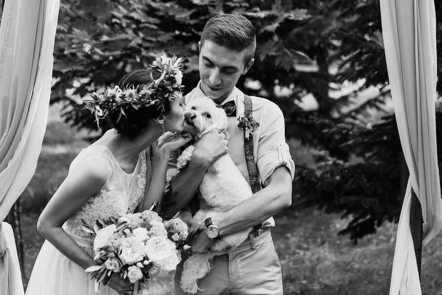 Fotógrafo de casamento Pavel Golubnichiy (pgphoto). Foto de 24 de fevereiro 2017