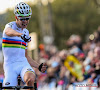 Wereldkampioen Van Aert profiteert van tuimelpartij Van der Poel en wint Niels Albert CX