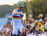 Wereldkampioen Van Aert profiteert van tuimelpartij Van der Poel en wint Niels Albert CX