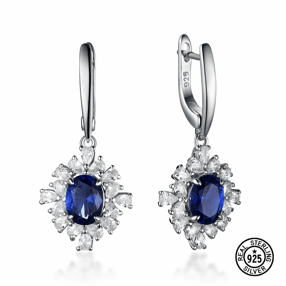 Trendy oorbellen set van 925 sterling zilver. De perfecte sieraden om je dagelijkse look mee te verrijken.