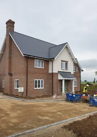 New build house in Bucks. album cover