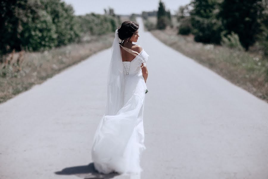 Fotografo di matrimoni Denis Polulyakh (poluliakh). Foto del 26 aprile 2017