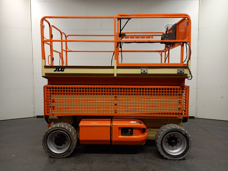 Picture of a JLG M4069