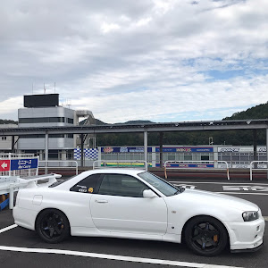 スカイライン GT-R R34