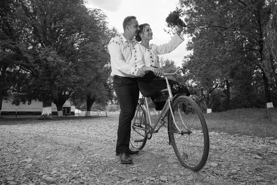 Fotógrafo de bodas Marian Moraru (filmmari). Foto del 21 de septiembre 2017