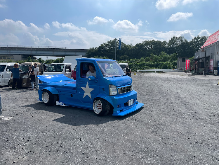 エブリイバンの倶楽部活動・歌麿会イベント・#de51v#51エブリィ#シャコタン・＃51しか勝たん・#CLUB JOYPOPに関するカスタム事例の投稿画像3枚目