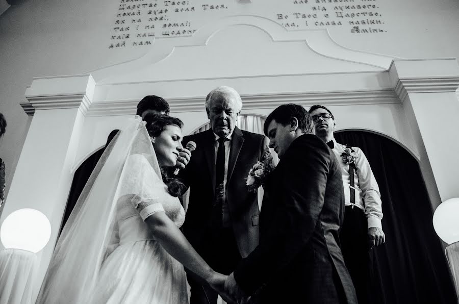 結婚式の写真家Irina Koval (koval-production)。2017 11月4日の写真