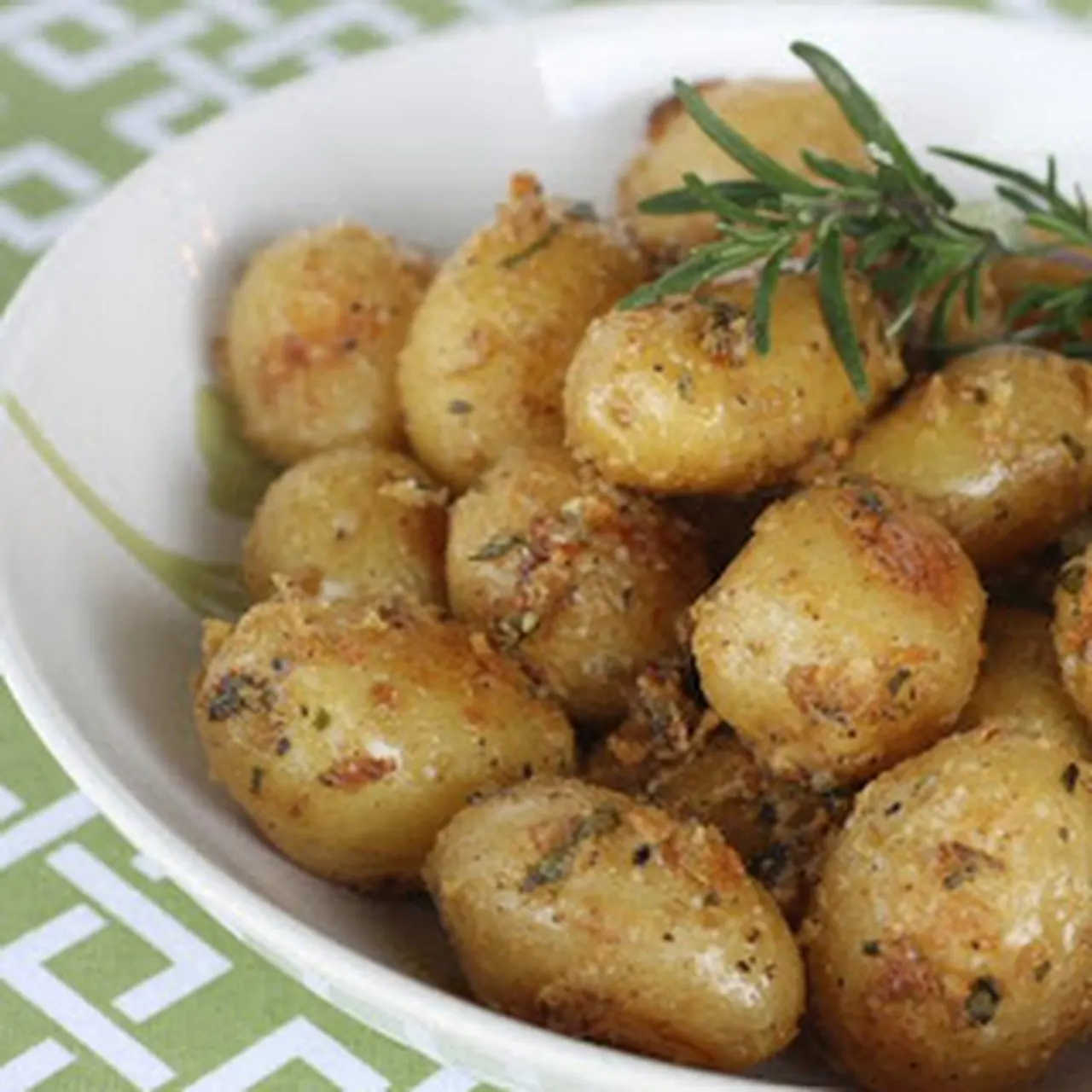 Pan Fried Baby Potatoes - The Farmwife Feeds