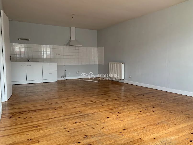 Vente maison 9 pièces 226 m² à Samatan (32130), 199 000 €