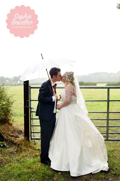 Wedding photographer Sophie Bowdler (sophiebowdlerph). Photo of 2 July 2019