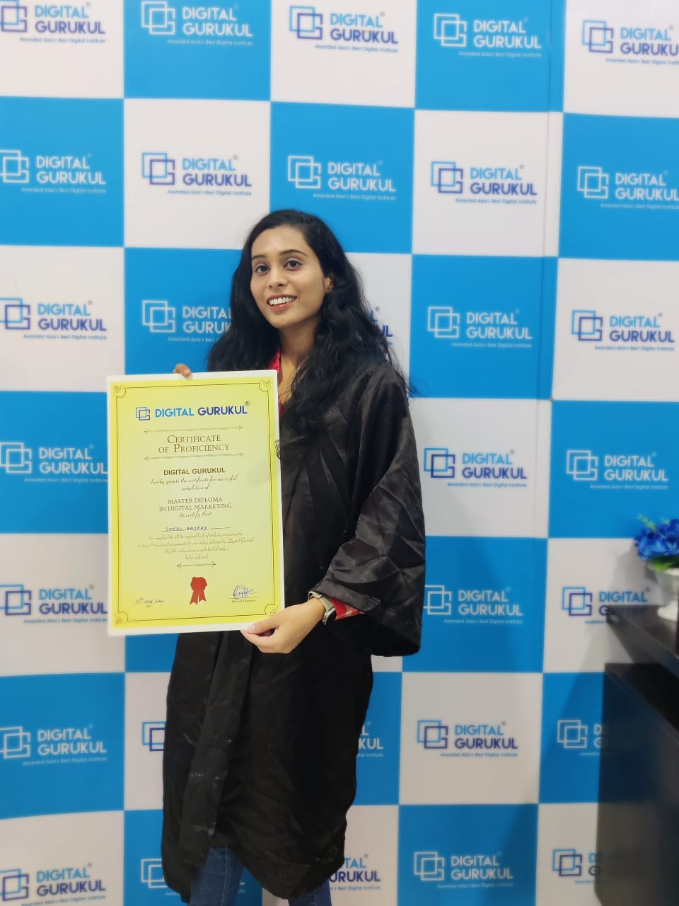 What made a girl from Rewa pursue Digital Marketing even after completing her LLB. 