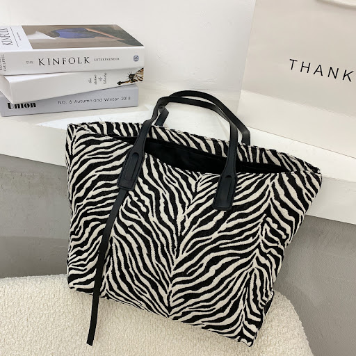 Title 3, Web celebrity zebra print tote bag. Carry your ...