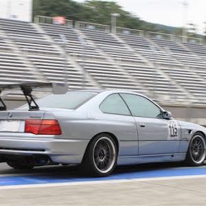 8シリーズ E31